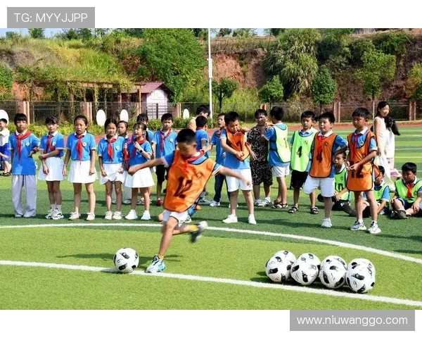 以足球炫技专用足球为核心打造极致技巧与创意表演的新潮运动体验